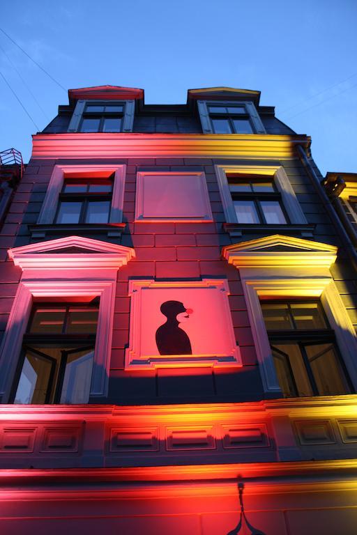 Red Nose Hostel With Self-Check In Riga Exterior photo